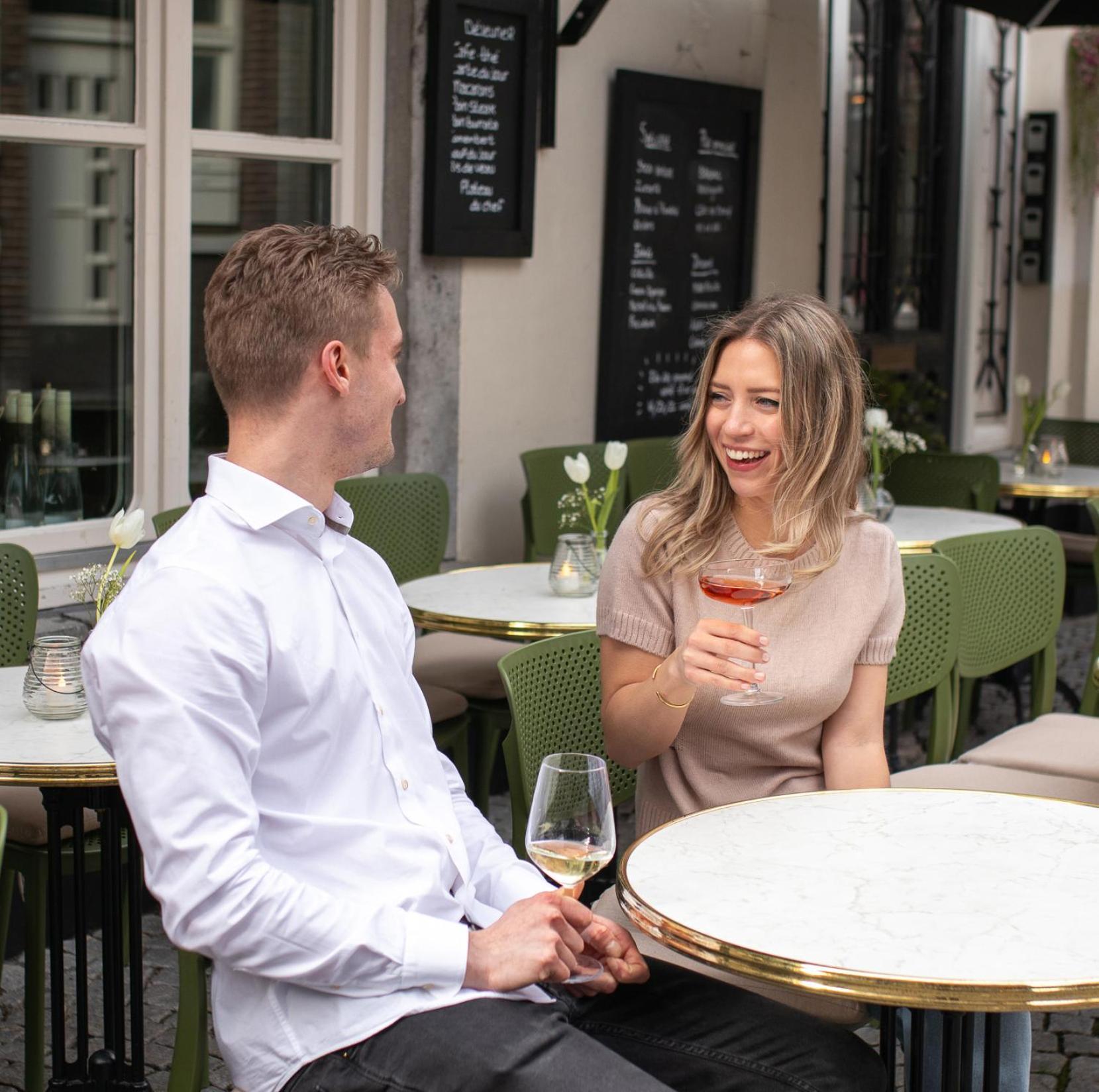 Le Virage Bistro En Hotel Maastricht Ngoại thất bức ảnh